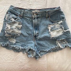 VINTAGE Levi Cutoff shorts